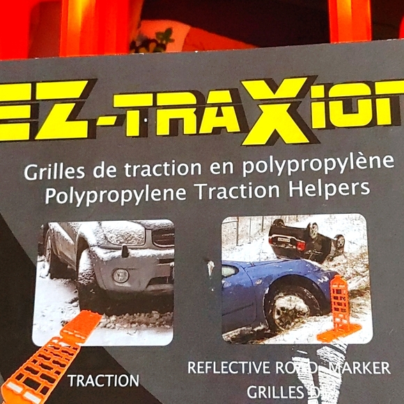 SNOW TRACK+SHOVEL emergency kit shovel NEW - Picture 1 of 9